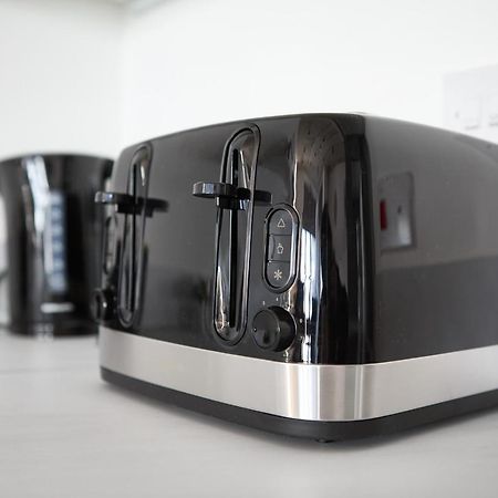 Abbey Wood Morden Lovely 3Bedroom Apartment London المظهر الخارجي الصورة